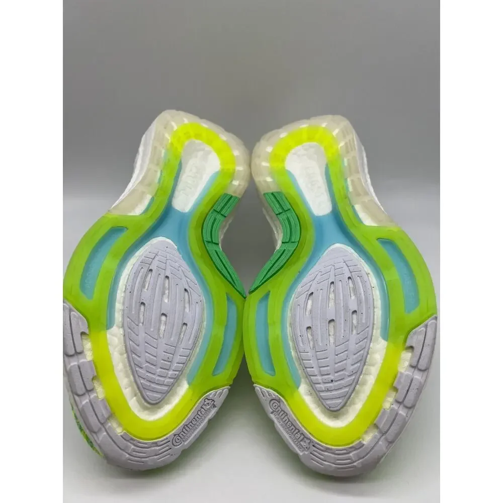 Adidas Ultraboost 22 Running Women's White Bliss Blue Volt GX5926 Size 9.5 NWT